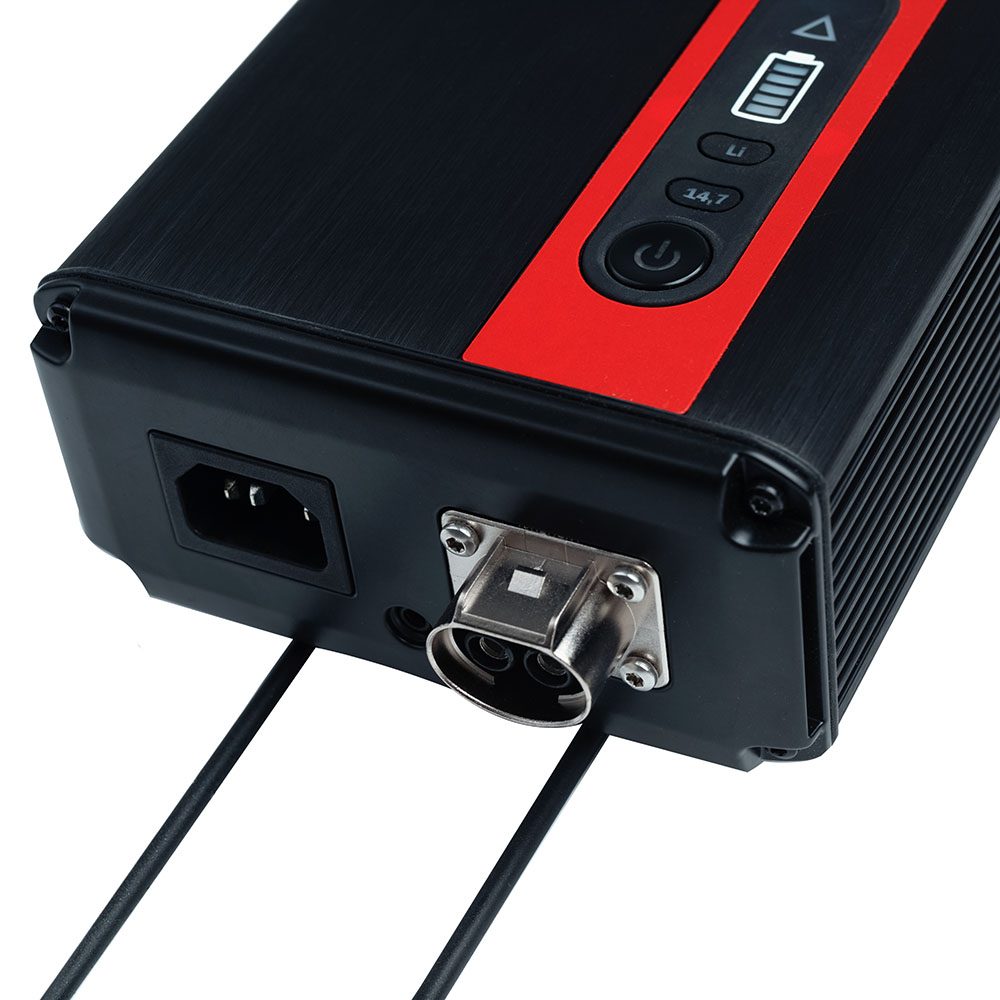 DEFA WorkshopCharger 35 A mit 5 m Ladekabel